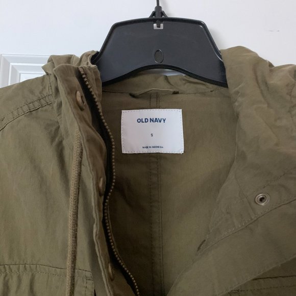 Green Old Navy Utility Jacket with Hood - Picture 3 of 4